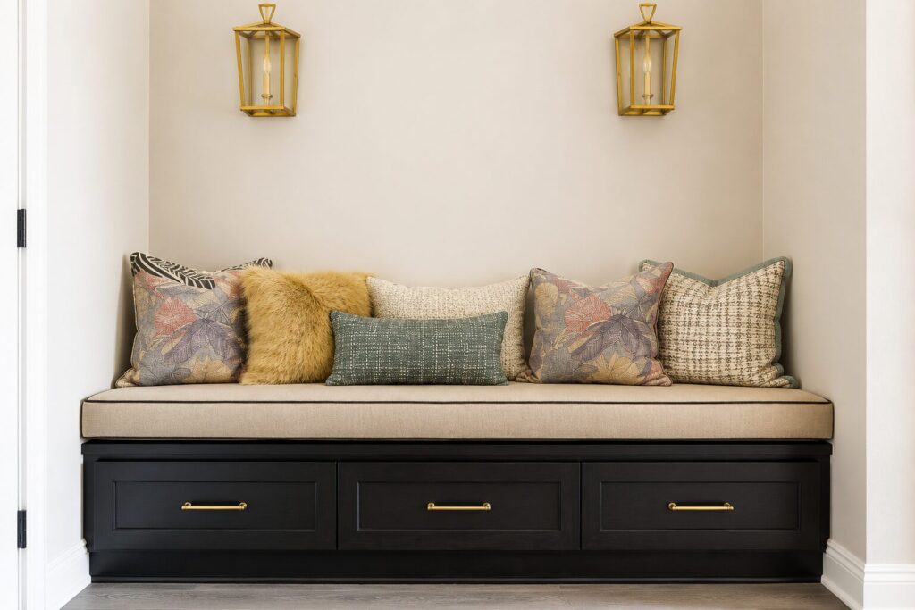 Smart Storage Entryway Ideas