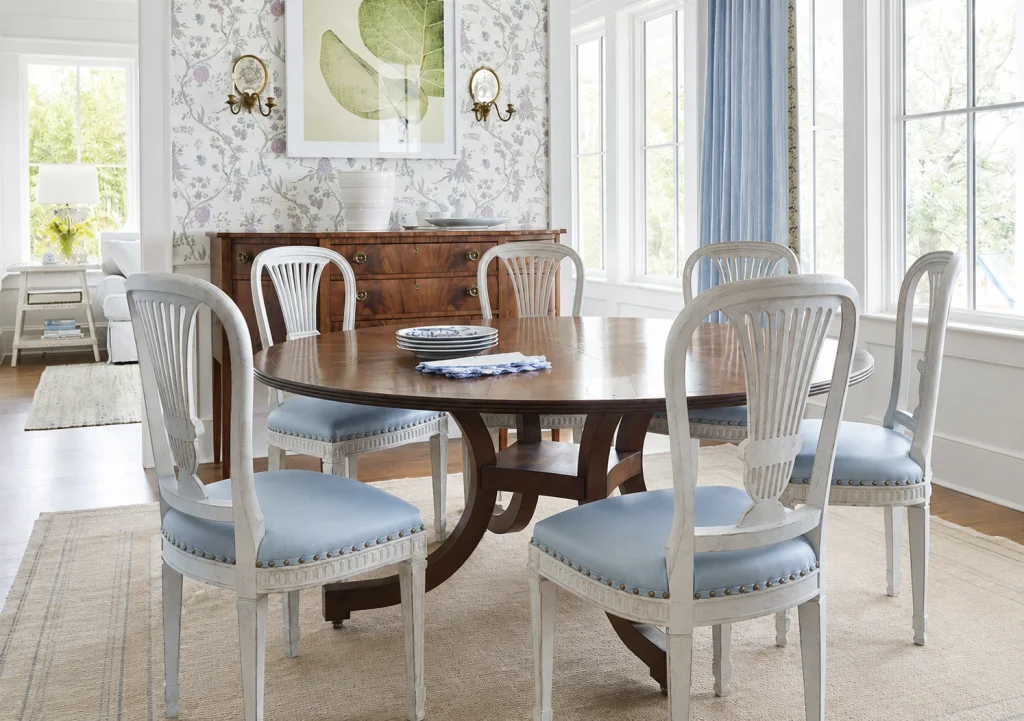 Dining Room Decor Ideas for a Space People Actually Want to Sit In Cool Dining Room Decor Ideas
