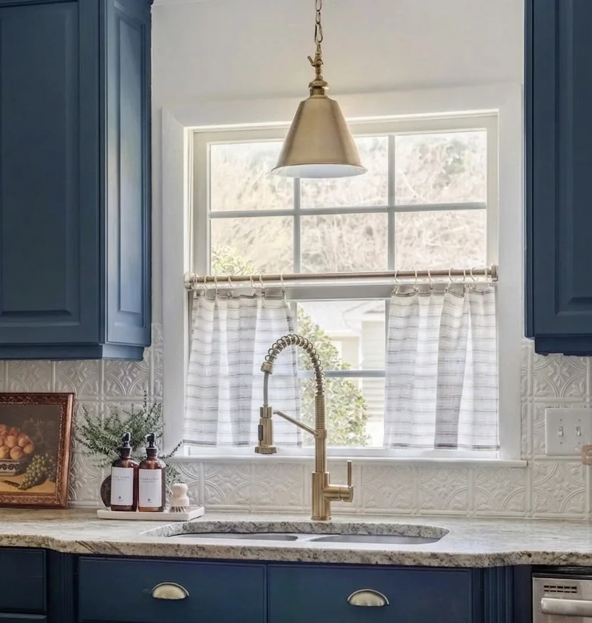 10 Kitchen Curtains Ideas That Make Your Whole Space Feel Warmer Striped Kitchen Curtains